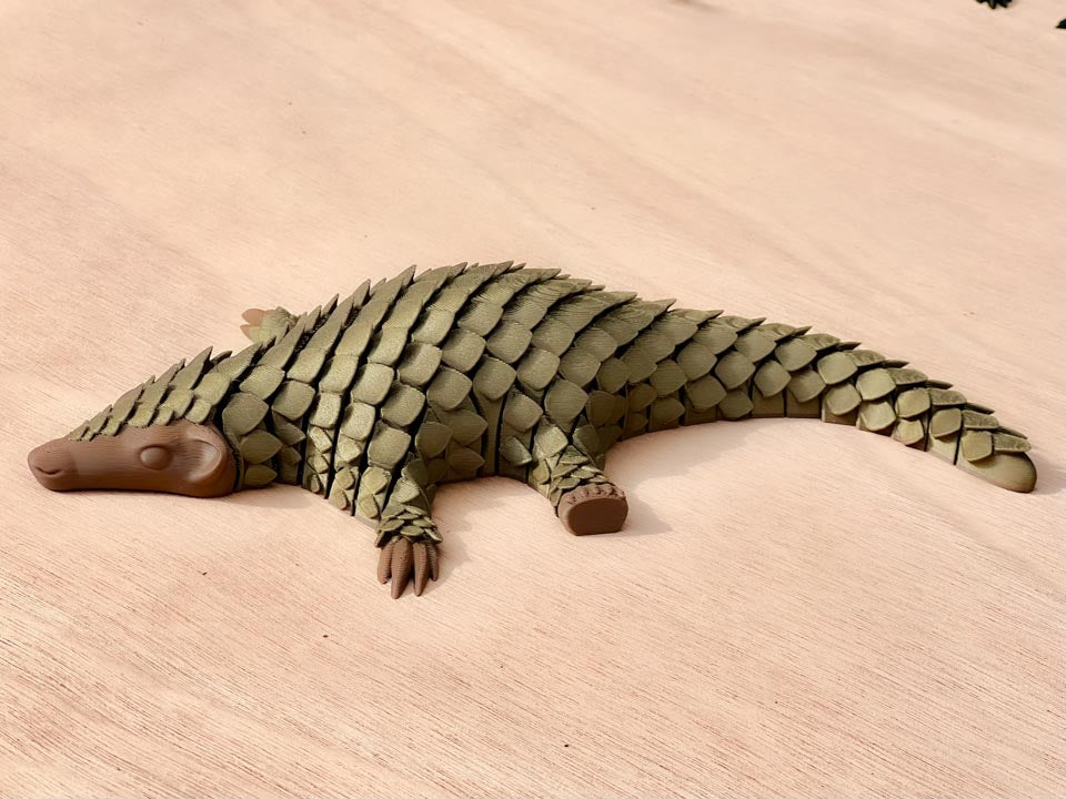 Lets_Live_Pangolin_on desk
