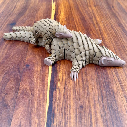 Pangolin: Large Collector's Edition